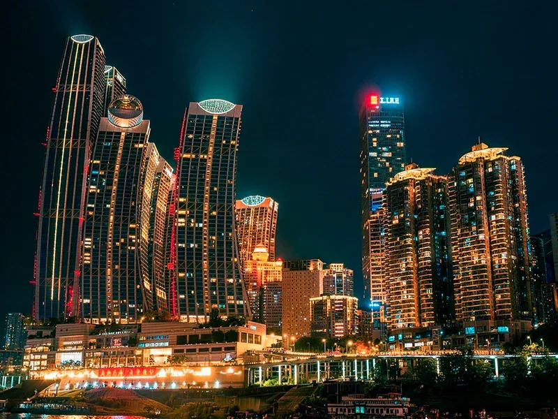 Shanghai, Hunan, Chongqing, Sichuan und Jiuzhai 11 Tage und 10 Nächte gemeinsame Tour durch vier Provinzen | Ausführliche Tour durch Shanghai + Zhangjiajie + Wulong + Chongqing + Chengdu + Jiuzhaigou