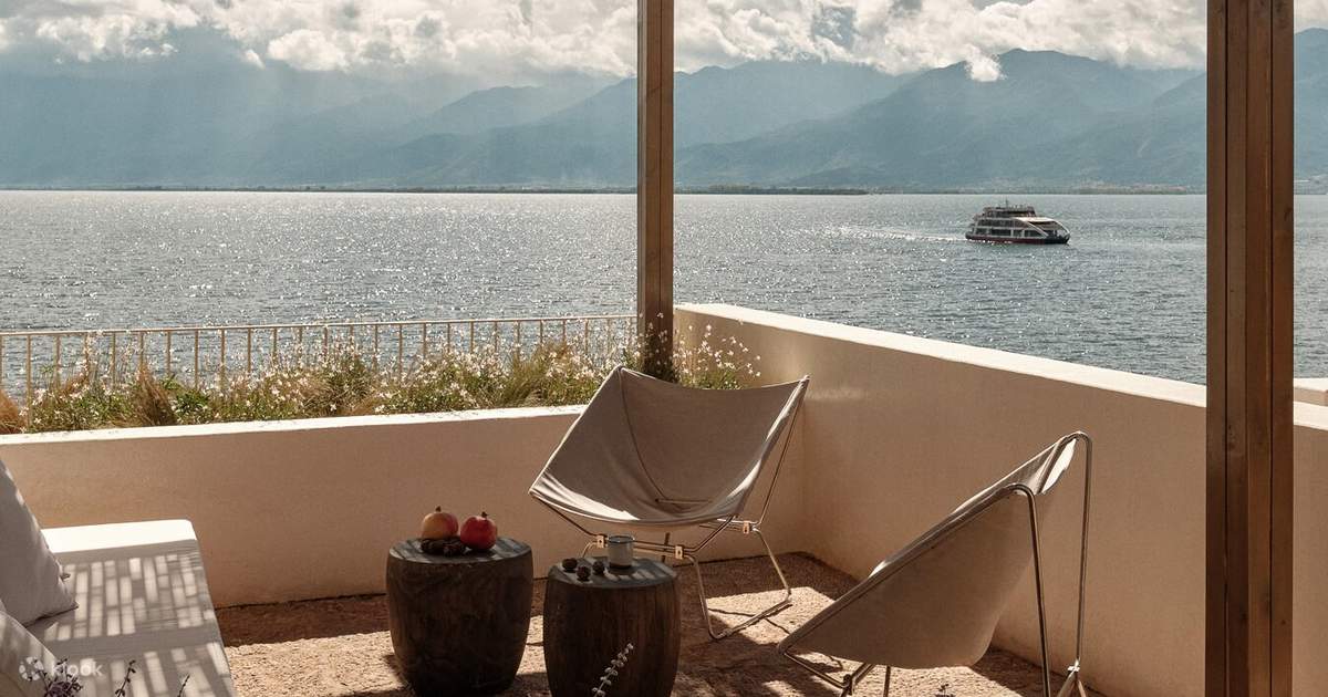 Private 6-Day Lijiang, Dali and Lugu Lake Tour